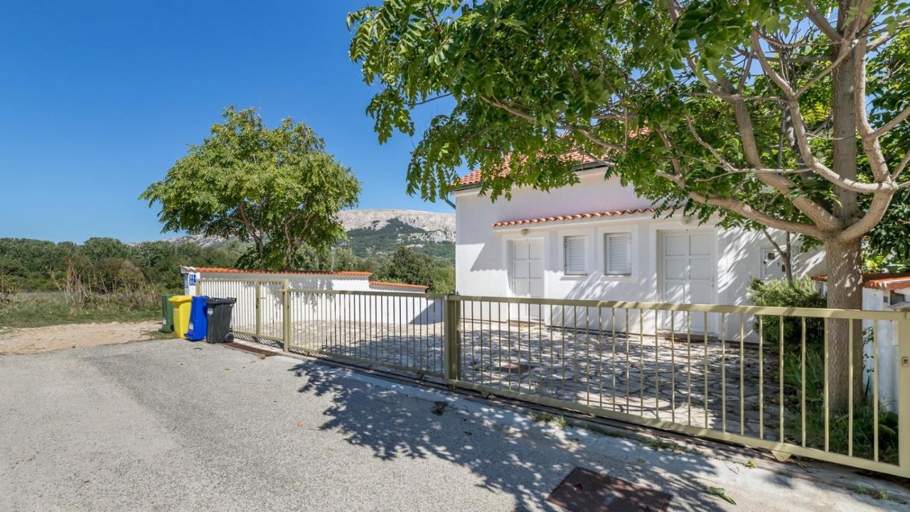 Apartament Damir & Gordana Baška Zewnętrze zdjęcie