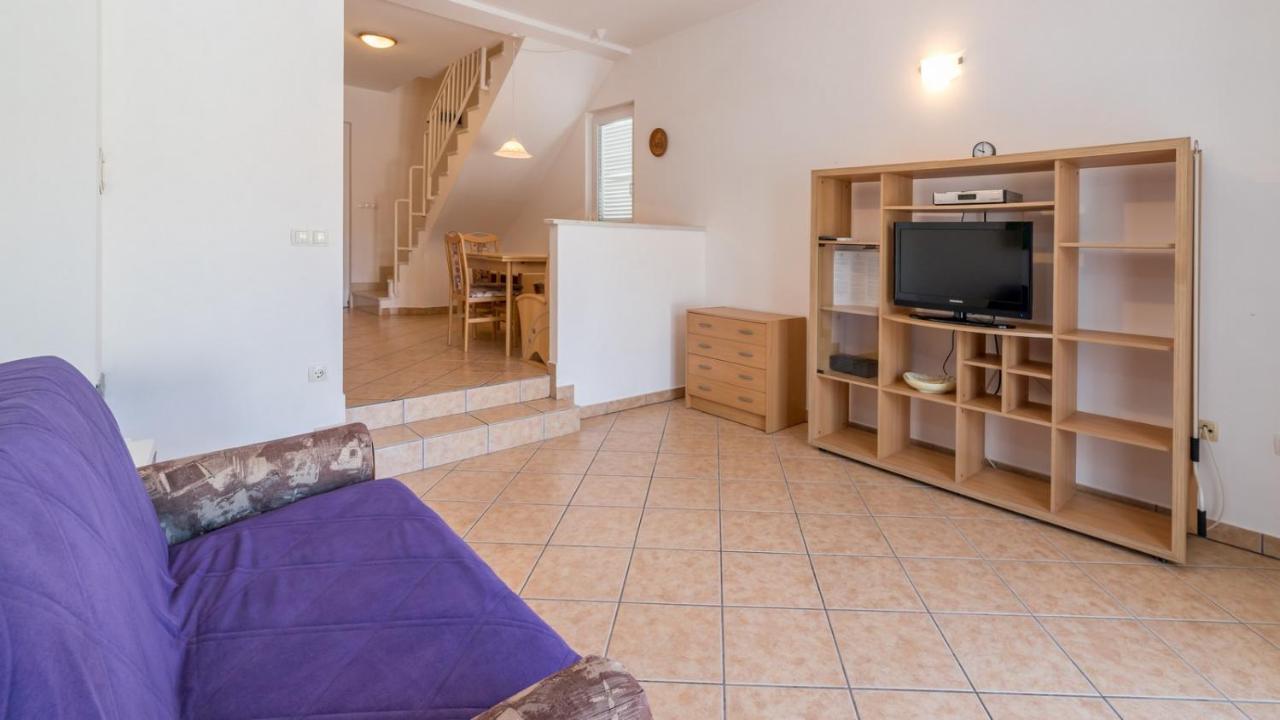 Apartament Damir & Gordana Baška Zewnętrze zdjęcie
